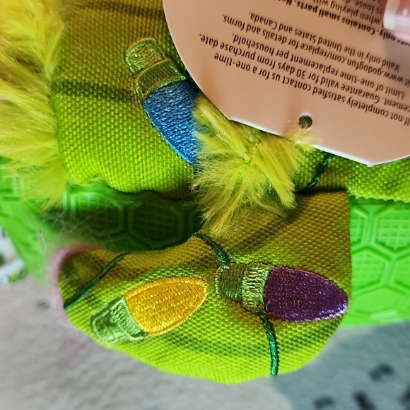 goDog® Chew Guard Technology™ Holiday Cactus Dog Toy - Plush, Squeaker Brand New - Picture 10 of 12